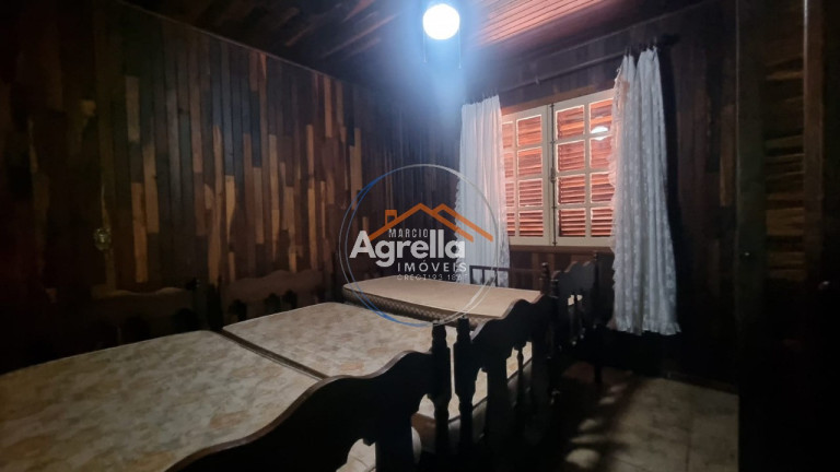 Imagem Imóvel com 3 Quartos à Venda, 200 m² em Zona Rural - Serra Negra Imagem Imóvel com 3 Quartos à Venda, 200 m² em Zona Rural - Serra Negra
