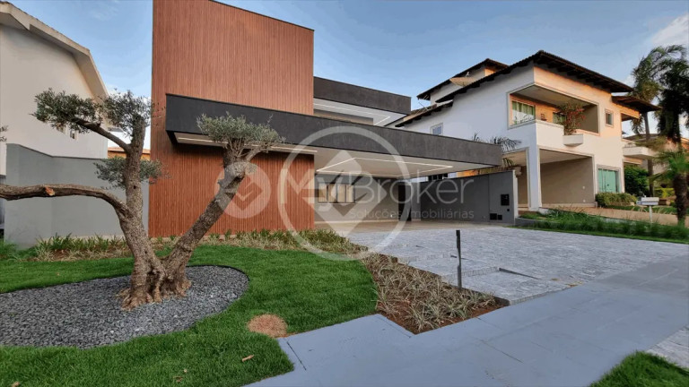 Imagem Casa com 4 Quartos à Venda, 313 m² em Residencial Granville - Goiânia Imagem Casa com 4 Quartos à Venda, 313 m² em Residencial Granville - Goiânia