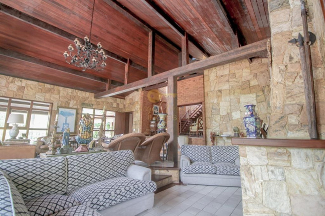 Imagem Casa com 5 Quartos à Venda, 1.200 m² em Quebra Frascos - Teresópolis Imagem Casa com 5 Quartos à Venda, 1.200 m² em Quebra Frascos - Teresópolis