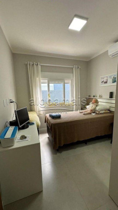 Imagem Casa com 3 Quartos à Venda, 95 m² em Centro - Xangri-lá