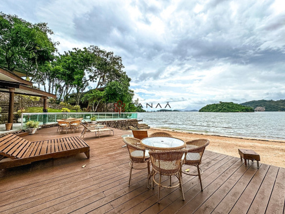 Imagem Casa com 9 Quartos à Venda, 1.000 m² em Ilha Grande - Angra Dos Reis Imagem Casa com 9 Quartos à Venda, 1.000 m² em Ilha Grande - Angra Dos Reis
