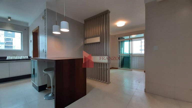 Imagem Apartamento com 3 Quartos para Alugar, 180 m² em Fazenda - Itajaí Imagem Apartamento com 3 Quartos para Alugar, 180 m² em Fazenda - Itajaí
