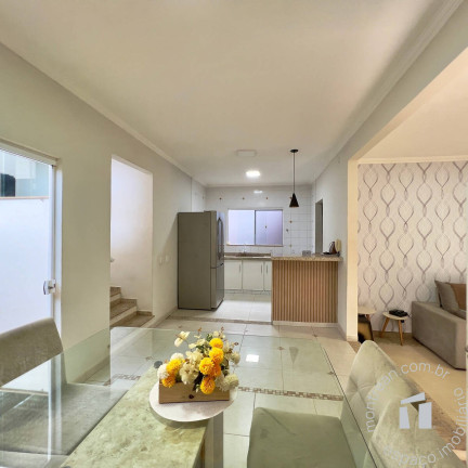 Casa com 4 Quartos à Venda, 396 m² em Vila São Lúcio - Botucatu