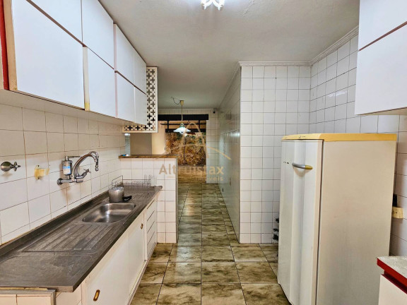 Imagem Casa com 4 Quartos à Venda, 300 m² em Parque Continental - São Paulo Imagem Casa com 4 Quartos à Venda, 300 m² em Parque Continental - São Paulo