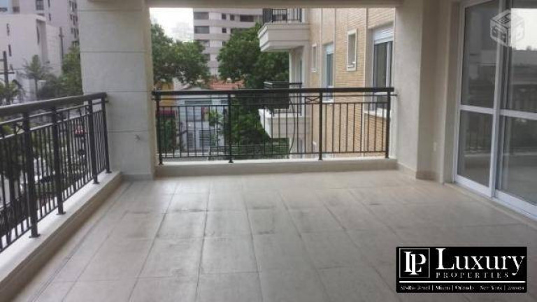 Imagem Apartamento com 4 Quartos à Venda, 306 m² em Moema - São Paulo Imagem Apartamento com 4 Quartos à Venda, 306 m² em Moema - São Paulo