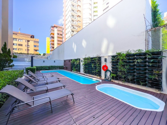 Imagem Apartamento com 3 Quartos à Venda, 170 m² em Petrópolis - Porto Alegre