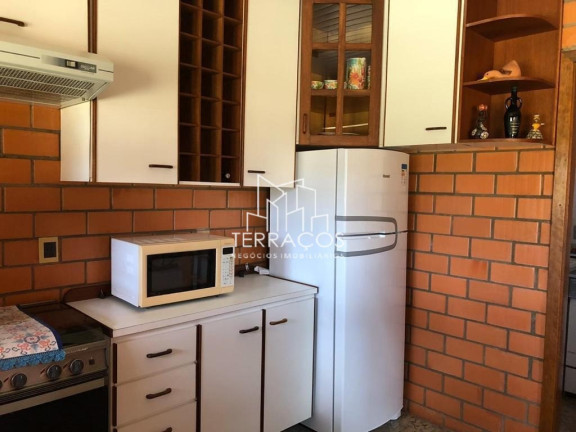 Imagem Imóvel com 3 Quartos à Venda, 250 m² em Medeiros - Jundiaí