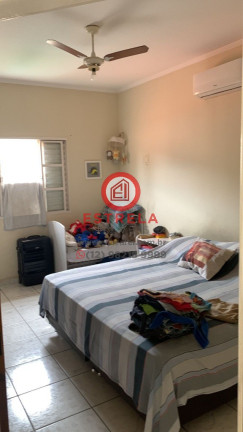 Imagem Casa com 3 Quartos à Venda, 301 m² em Jardim Terras De São João - Jacareí Imagem Casa com 3 Quartos à Venda, 301 m² em Jardim Terras De São João - Jacareí