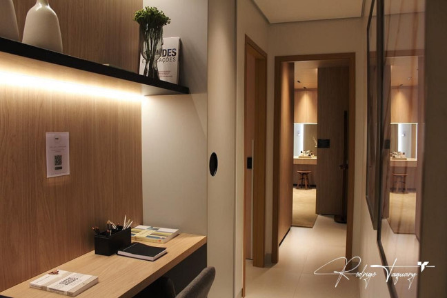 Imagem Apartamento com 2 Quartos à Venda, 70 m² em Setor Bueno - Goiânia