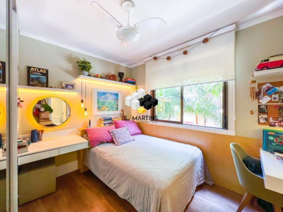 Imagem Apartamento com 3 Quartos à Venda, 183 m² em Petrópolis - Porto Alegre Imagem Apartamento com 3 Quartos à Venda, 183 m² em Petrópolis - Porto Alegre