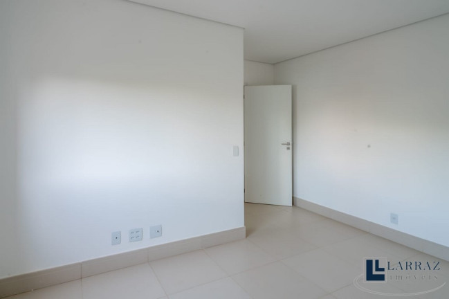 Imagem Imóvel com 4 Quartos à Venda, 381 m² em Vila Do Golfe - Ribeirão Preto Imagem Imóvel com 4 Quartos à Venda, 381 m² em Vila Do Golfe - Ribeirão Preto