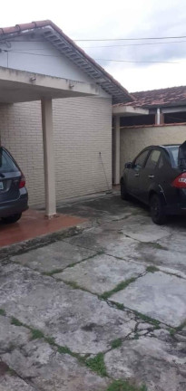 Casa com 3 Quartos à Venda, 160 m² em Conjunto Habitacional Terra Dos Ipês I (norte) - Pindamonhangaba