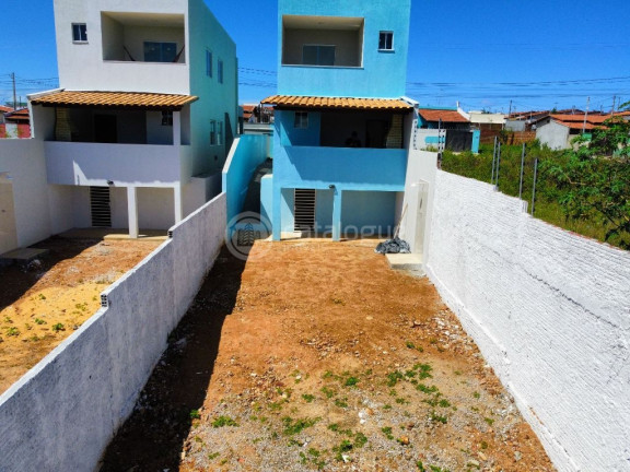 Imagem Casa com 3 Quartos à Venda, 225 m² em Nova Esperança - Parnamirim