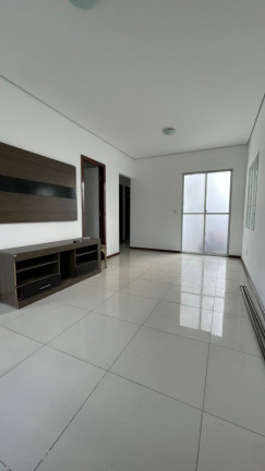Imagem Casa com 3 Quartos à Venda, 250 m² em Sim - Feira De Santana