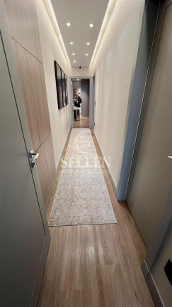 Imagem Apartamento com 3 Quartos à Venda, 183 m² em Centro - Balneário Camboriú Imagem Apartamento com 3 Quartos à Venda, 183 m² em Centro - Balneário Camboriú