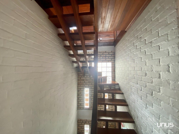Imagem Casa com 5 Quartos à Venda, 320 m² em Barreiros - São José Imagem Casa com 5 Quartos à Venda, 320 m² em Barreiros - São José