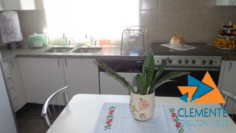Imagem Apartamento com 4 Quartos à Venda, 210 m² em Lourdes - Belo Horizonte