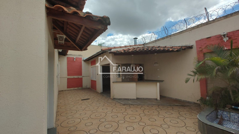 Imagem Casa com 4 Quartos para Alugar, 265 m² em Vila Trujillo - Sorocaba