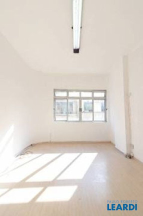 Imagem Sala Comercial à Venda, 30 m² em Centro - São Caetano Do Sul Imagem Sala Comercial à Venda, 30 m² em Centro - São Caetano Do Sul
