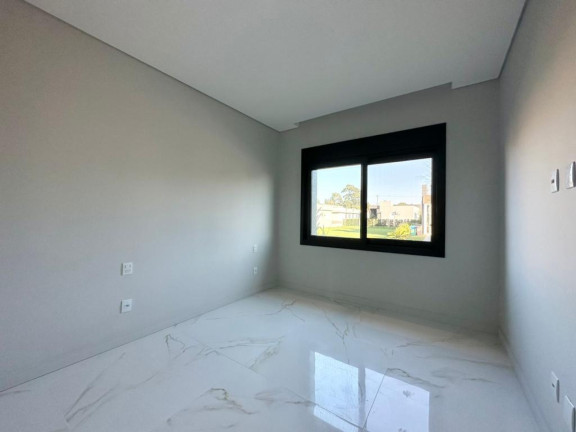 Imagem Casa com 4 Quartos à Venda, 195 m² em -- - Capao Da Canoa Imagem Casa com 4 Quartos à Venda, 195 m² em -- - Capao Da Canoa