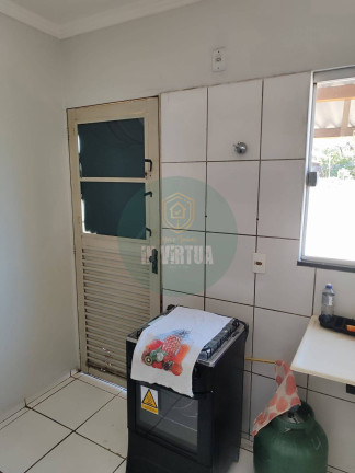 Imagem Casa com 2 Quartos para Alugar, 200 m² em Distrito Industrial - Cuiabá Imagem Casa com 2 Quartos para Alugar, 200 m² em Distrito Industrial - Cuiabá