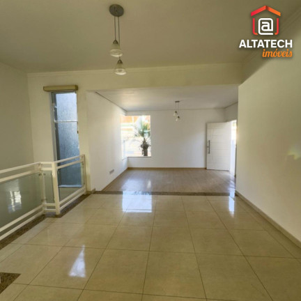 Imagem Casa com 3 Quartos à Venda, 243 m² em Jardim Das Hortênsias - Poços De Caldas