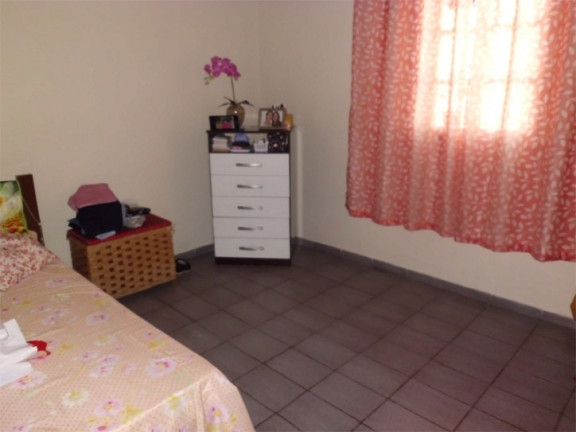 Imagem Casa com 3 Quartos à Venda, 263 m² em Jd. Nova Jacarei - Jacareí Imagem Casa com 3 Quartos à Venda, 263 m² em Jd. Nova Jacarei - Jacareí