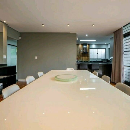 Imagem Casa com 5 Quartos à Venda, 340 m² em Brooklin Paulista - São Paulo Imagem Casa com 5 Quartos à Venda, 340 m² em Brooklin Paulista - São Paulo