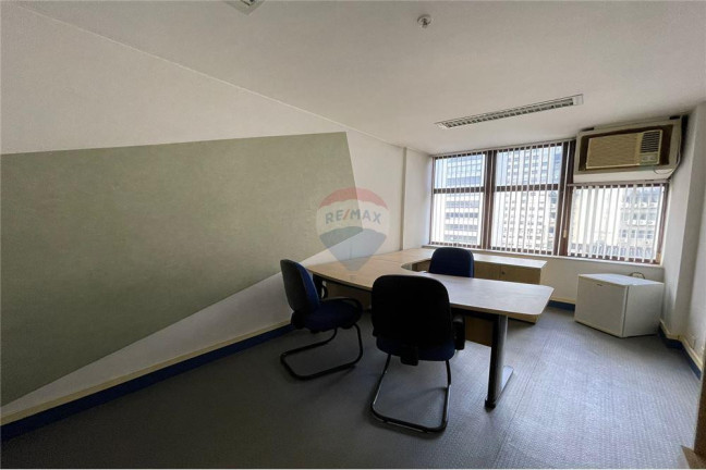 Imagem Sala Comercial para Alugar, 29 m² em Centro - Rio De Janeiro Imagem Sala Comercial para Alugar, 29 m² em Centro - Rio De Janeiro