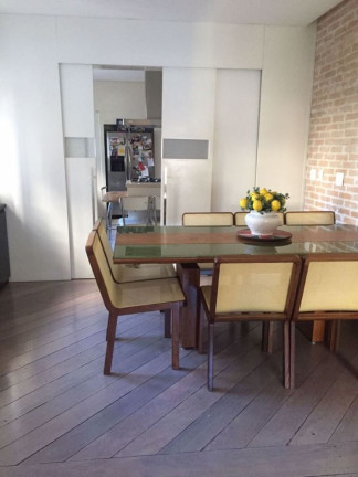 Apartamento com 4 Quartos à Venda, 245 m² em Moema - São Paulo