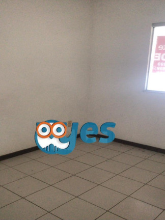 Imagem Casa com 3 Quartos para Alugar, 180 m² em Conceição - Feira De Santana