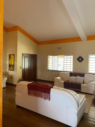 Imagem Imóvel com 4 Quartos à Venda, em Vale Da Lua Azul - Franca Imagem Imóvel com 4 Quartos à Venda, em Vale Da Lua Azul - Franca