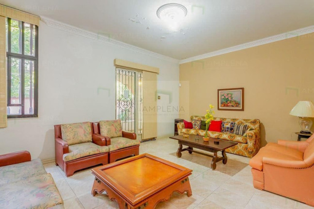 Imagem Casa com 7 Quartos à Venda, 292 m² em Laranjeiras - Rio De Janeiro