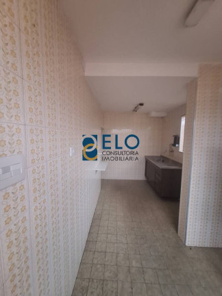 Imagem Casa com 2 Quartos para Alugar, 121 m² em Embaré - Santos