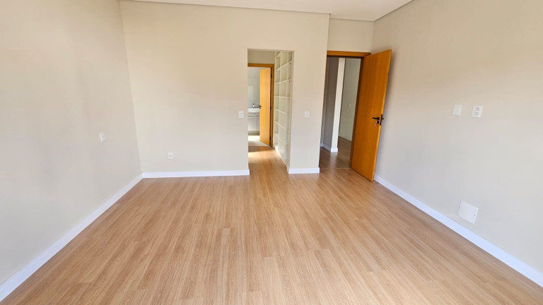 Imagem Sobrado com 4 Quartos à Venda, 245 m² em Cézar De Souza - Mogi Das Cruzes
