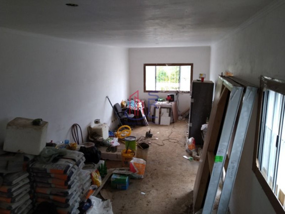 Imagem Casa com 4 Quartos à Venda, 112 m² em Vila Augusta - Guarulhos