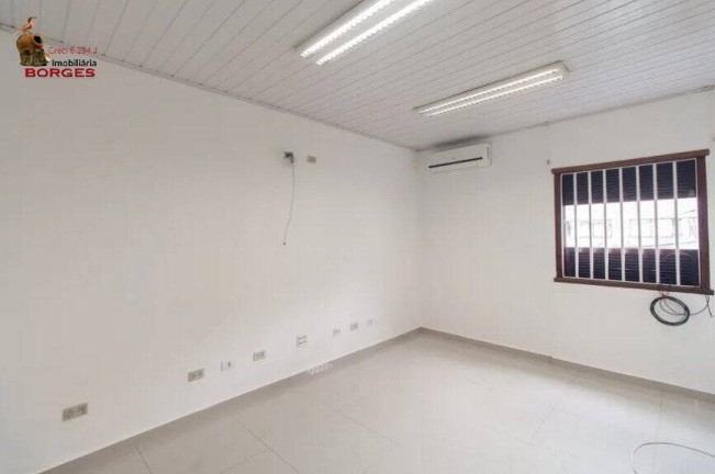 Imagem Casa com 7 Quartos à Venda, 180 m² em Jardim Aeroporto - São Paulo Imagem Casa com 7 Quartos à Venda, 180 m² em Jardim Aeroporto - São Paulo