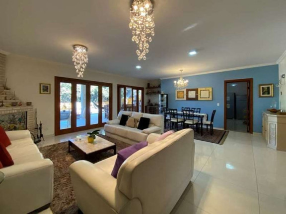 Imagem Casa com 4 Quartos à Venda, 526 m² em Chácara Vale Do Rio Cotia - Carapicuíba Imagem Casa com 4 Quartos à Venda, 526 m² em Chácara Vale Do Rio Cotia - Carapicuíba