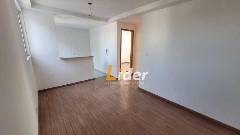 Imagem Apartamento com 2 Quartos para Alugar, 45 m² em Paineiras - Juiz De Fora Imagem Apartamento com 2 Quartos para Alugar, 45 m² em Paineiras - Juiz De Fora