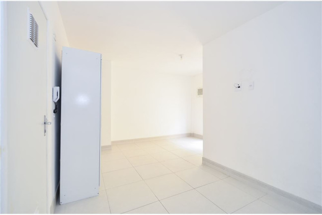 Imóvel com 1 Quarto à Venda,  em Vila Santa Catarina - São Paulo