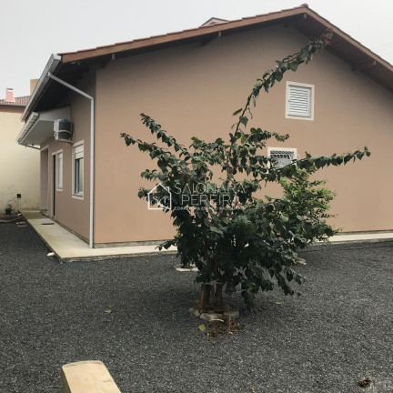 Imagem Casa com 3 Quartos à Venda, 105 m² em Florianópolis