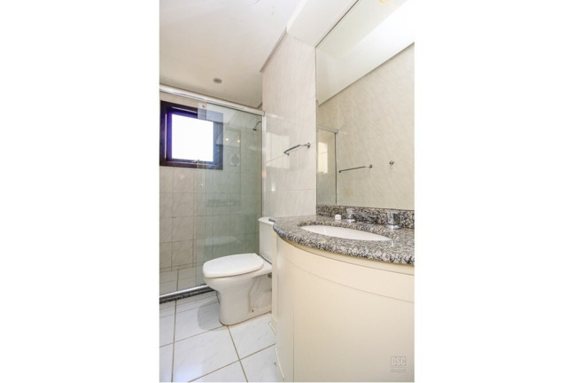 Imagem Apartamento com 3 Quartos à Venda, 137 m² em Petrópolis - Porto Alegre