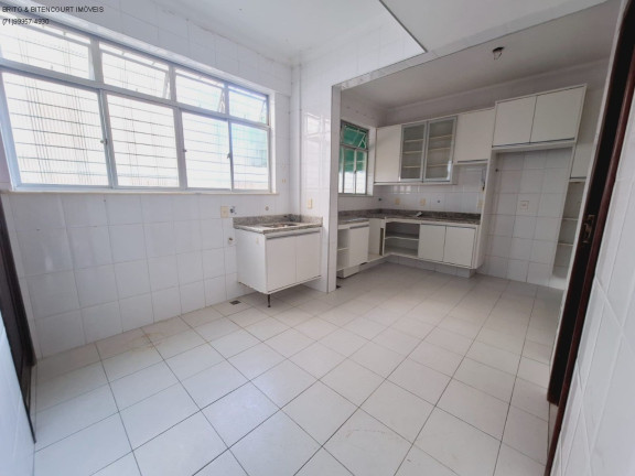 Imagem Imóvel com 3 Quartos à Venda, 110 m² em Canela - Salvador Imagem Imóvel com 3 Quartos à Venda, 110 m² em Canela - Salvador