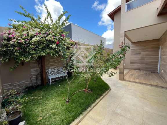 Imagem Casa com 4 Quartos à Venda, 360 m² em Candeias - Vitória Da Conquista