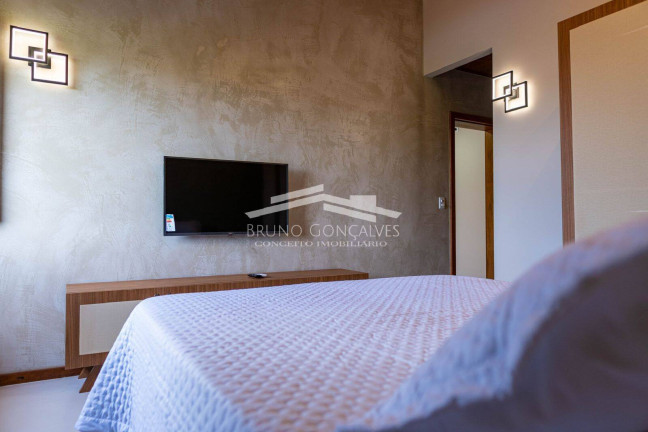 Imagem Casa com 5 Quartos à Venda, 265 m² em Outeiro Das Brisas - Porto Seguro Imagem Casa com 5 Quartos à Venda, 265 m² em Outeiro Das Brisas - Porto Seguro