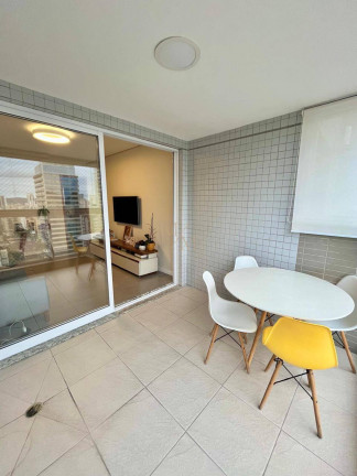 Imagem Apartamento com 2 Quartos à Venda, 77 m² em Gonzaga - Santos