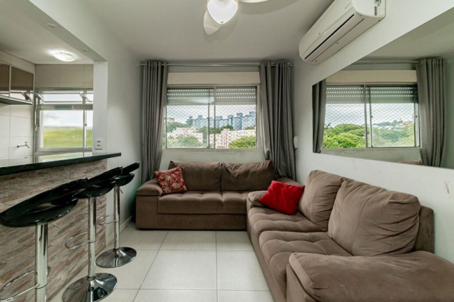 Imagem Apartamento com 3 Quartos à Venda, 63 m² em Santo Antônio - Porto Alegre