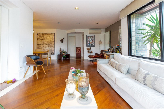 Imagem Apartamento com 3 Quartos à Venda, 205 m² em Vila Mariana - São Paulo