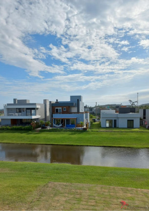 Casa de Condomínio com 3 Quartos à Venda, 330 m² em Condomínio Reserva Das águas - Torres