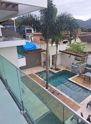 Imagem Casa com 4 Quartos à Venda, 500 m² em Guaratiba - Rio De Janeiro Imagem Casa com 4 Quartos à Venda, 500 m² em Guaratiba - Rio De Janeiro